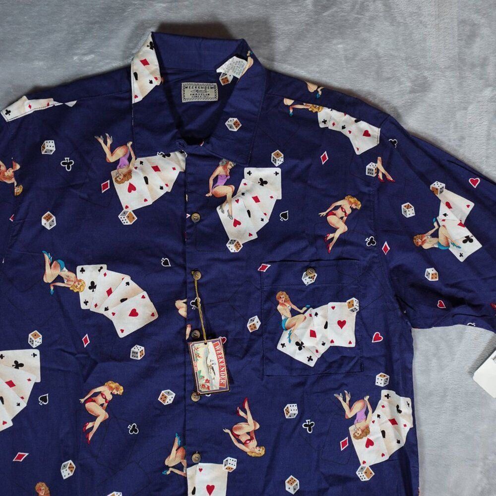 Vintage Weekender Traveler Camp Shirt Mens L Rayon Hot Girls Loop Collar NEW